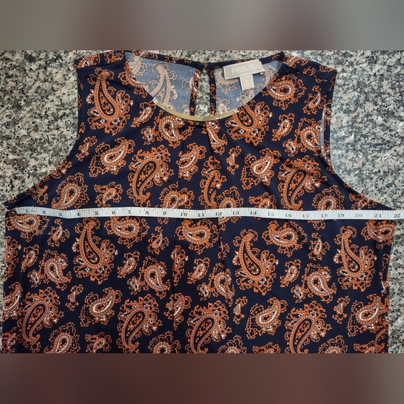 Michael Kors Paisley Sleeveless Blouse with gold details Size XL - Picture 8 of 8